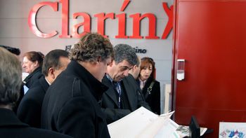 #operacionclarin: las mentiras del grupo para ensuciar a funcionarios #operacionclarin: las mentiras del grupo para ensuciar a funcionarios