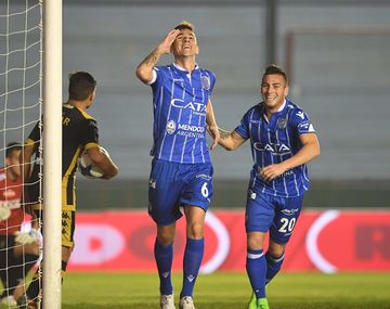Danilo Ortiz celebra la apertura del marcador