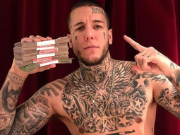 El desagradable video viral de Alex Caniggia: El que tiene plata, hace lo que quiere