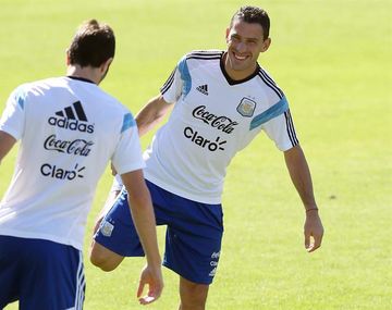 Sorpresa: Maxi Rodríguez fue el reemplazante de Agüero en la práctica