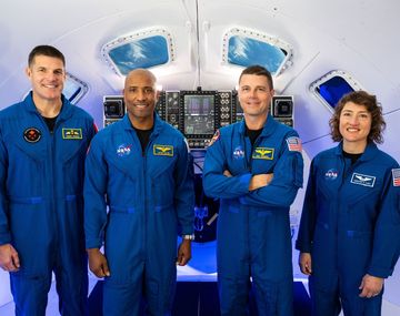 Los estadounidenses Christina Koch, Reid Wiseman y Victor Glover y el canadiense Jeremy Hansen marcan hoy un hito histórico.