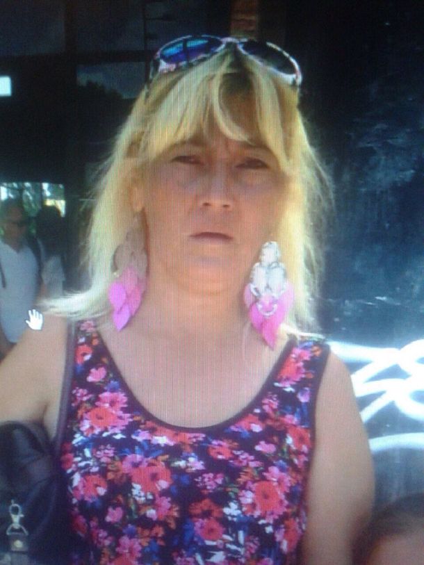 Una mujer denuncia que su ex la molió a golpes: vive en un hotel por miedo 