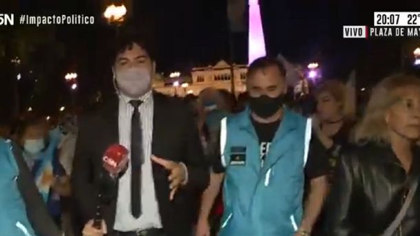 Agredieron a los periodistas de C5N en el banderazo opositor