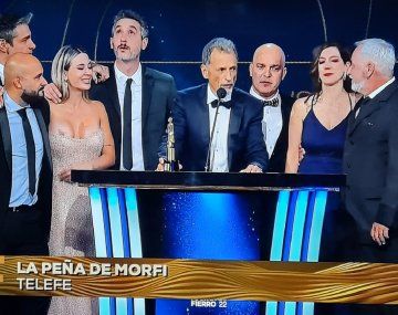 El desliz de Jésica Cirio con su vestido que revolucionó los Martín Fierro