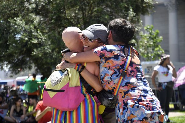 Alberto Fernández: La bandera LGBTIQ+ flamea en todo el país con grandes motivos de celebración