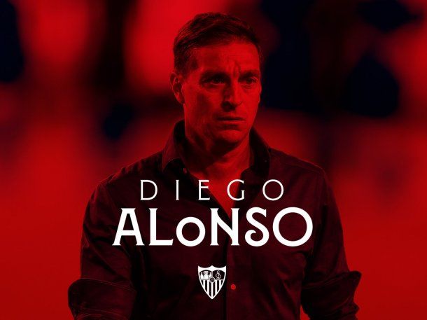 El uruguayo Diego Alonso se convirtió en el nuevo DT de Sevilla
