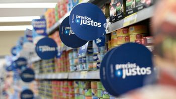 El 100% de los salteños que cruzan a la Argentina compran alimentos, y el 89% recarga combustible. El 100% de los salteños que cruzan a la Argentina compran alimentos, y el 89% recarga combustible.