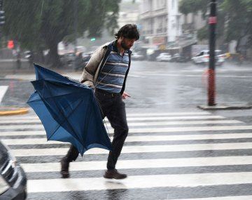 Lluvias y vientos fuertes.