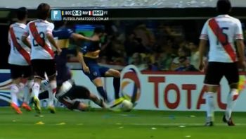 otra vez vangioni y el juego brusco, pero esta vez se fue expulsado otra vez vangioni y el juego brusco, pero esta vez se fue expulsado