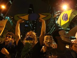 crisis en brasil: envian tropas de elite por la copa confederaciones crisis en brasil: envian tropas de elite por la copa confederaciones