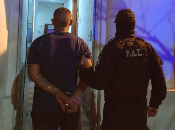 Cayó uno de los líderes de la barra de Unión: portación ilegal y resistencia a la autoridad