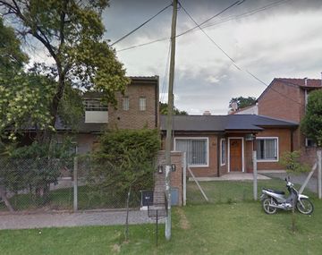 Una familia está rehén en su propia casa por el temporal