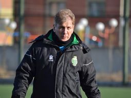 El DT argentino que le ganó al coronavirus tras 6 días en coma: Fue un infierno