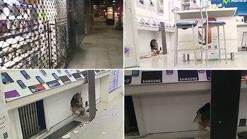 Boqueteros asaltaron una casa de celulares en Recoleta Boqueteros asaltaron una casa de celulares en Recoleta