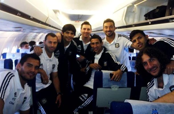La Selección viajó a Ecuador con el plantel completo