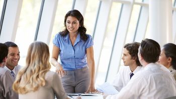 apple, microsoft prometen pagarle lo mismo a hombres y mujeres apple, microsoft prometen pagarle lo mismo a hombres y mujeres