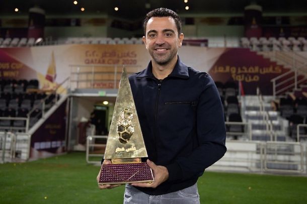 Xavi Hernández renovó contrato en Qatar pero le abre la puerta al Barcelona