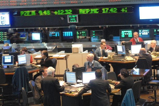 Pequeños ahorristas: ¿cómo invertir en bonos para no perder con la inflación?