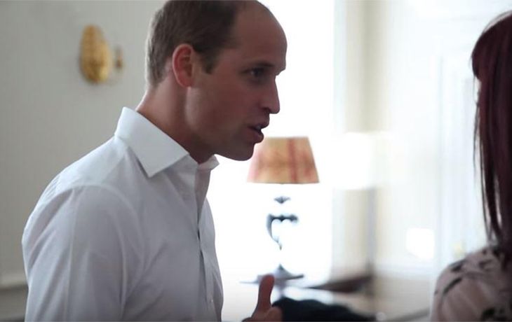 Actitud: el príncipe William posó para una revista de la comunidad LGBT