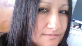 La víctima presentaba signos de haber sido estrangulada manualmente. La víctima presentaba signos de haber sido estrangulada manualmente.