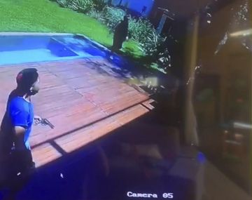 Violento robo en Ituzaingó: entraron a dos casas y  amenazaron con armas a un nene de 3 años