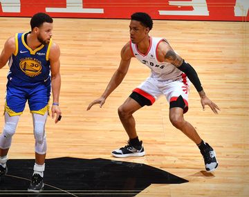 Golden State le ganó a Toronto y estiró la definición de la NBA