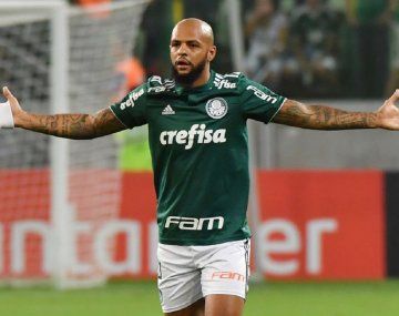 Felipe Melo fue otra vez expulsado