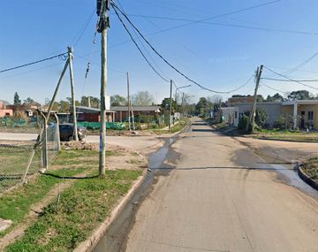 Intersección de las calles Las Flores y Lanin, Barrio El Trébol.
