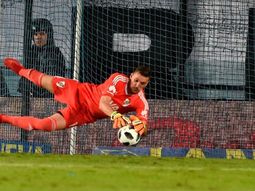 Franco Armani en River - Crédito:&nbsp;@CARPoficial