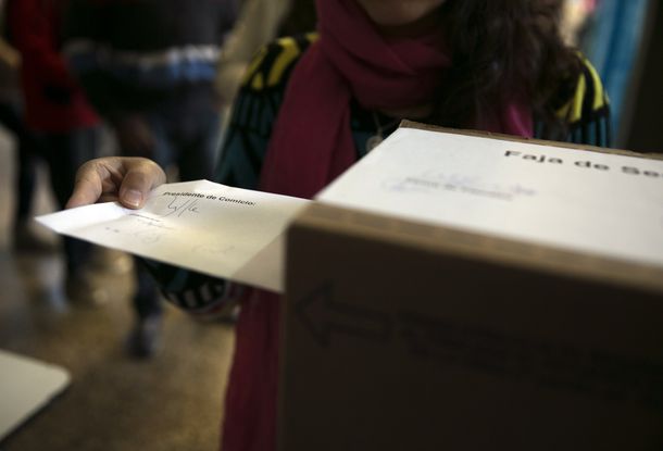 Smartmatic admitió una grave falla en los módulos de consulta de las PASO