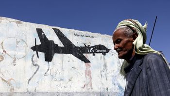 primer ataque militar de trump: mato 18 miembros de al qaeda y 9 civiles primer ataque militar de trump: mato 18 miembros de al qaeda y 9 civiles