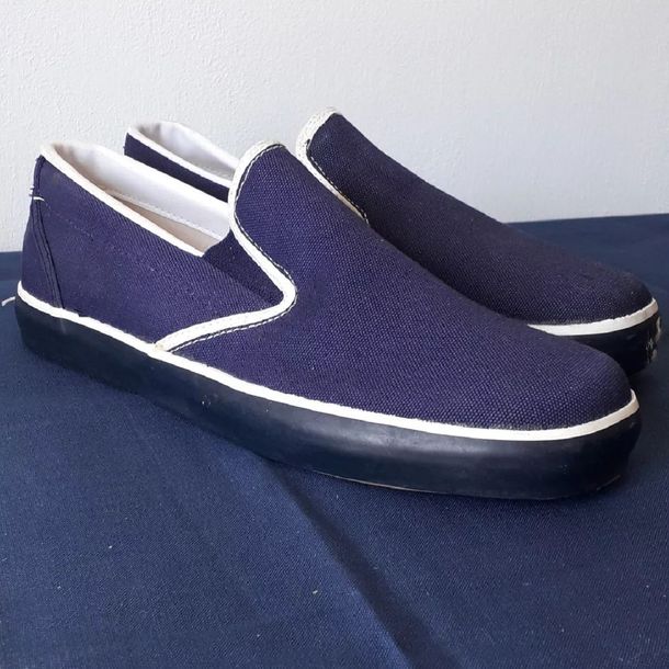 &nbsp;El truco viral que ayuda a dejar las zapatillas de gamuza como nuevas