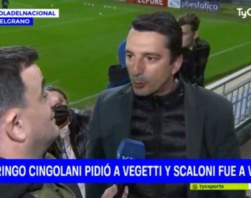 El clon de Lionel Scaloni estuvo en la cancha de Ferro