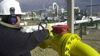 aranguren le pide reducir a cero el consumo de gas a grandes empresas aranguren le pide reducir a cero el consumo de gas a grandes empresas