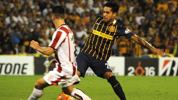 rosario central goleo a river de uruguay con tres tantos de marco ruben rosario central goleo a river de uruguay con tres tantos de marco ruben