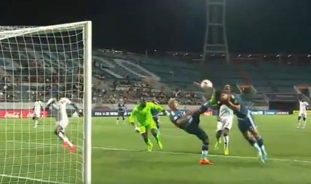 El fuera de juego que anuló el primer gol de Argentina