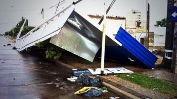 un temporal en rio cuarto provoco destrozos un temporal en rio cuarto provoco destrozos