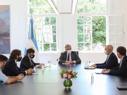 Reunión clave en Olivos antes del anuncio: a qué hora habla Alberto Fernández