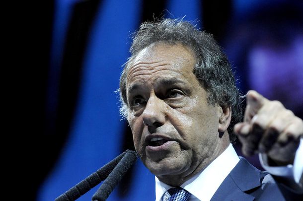 Scioli criticó al Gobierno por no atacar las causas profundas del desempleo