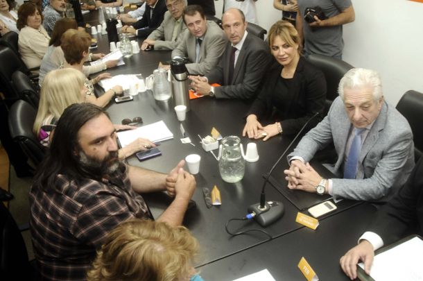 La docentes bonaerenses rechazaron la primera oferta salarial de Provincia