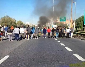 Corte y tensión en la Autopista Riccheri: bloqueo total y caos de tránsito