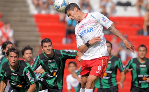 Argentinos y San Martín empataron en un duelo de necesitados