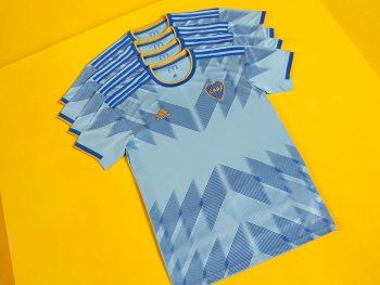 Boca presentó su nueva camiseta suplente: cuándo la estrena y cuánto sale