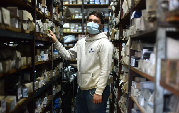 A partir de esta semana, el Estado les pagará parte del sueldo a 1,6 millones de trabajadores privados