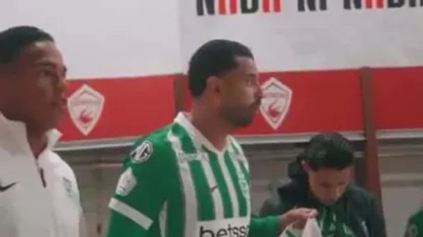 El gran gesto de Edwin Cardona con Franco Armani en Atlético Nacional por sus 40 años