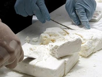 Detectaron casi 5 kilos de cocaína en una valija