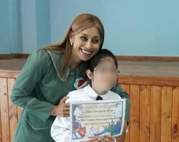 Díaz, de 46 años, fue apuñalada por un alumno de secundaria