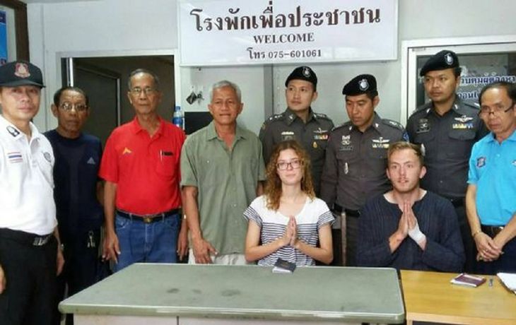 Tailandia: tuvieron sexo en la calle y la policía los obligó a rezar para pedir perdón