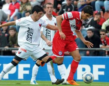 Colón se enfrentará a Argentinos Junios en Santa Fe