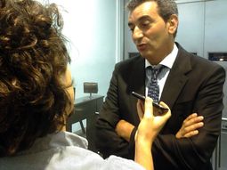 es un ejemplo de la connivencia entre la sociedad civil y dictadura es un ejemplo de la connivencia entre la sociedad civil y dictadura